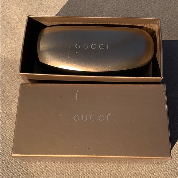 Authentic Gucci sunglasses - Picture 7 of 7